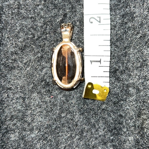 Brown gemstone pendant - Picture 4 of 4